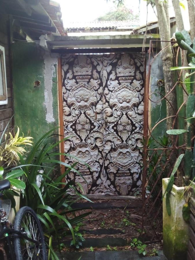 Experiencia Incrivel! Casinha Em Ilha Na Barra Colada No Metro! Casa de férias Rio de Janeiro